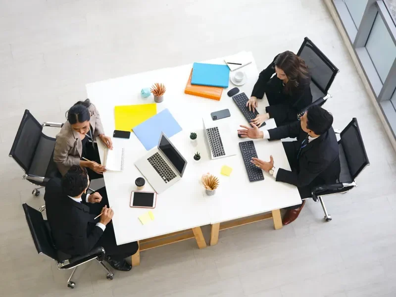 Trgovacko-pravo-i-pravo-drustva